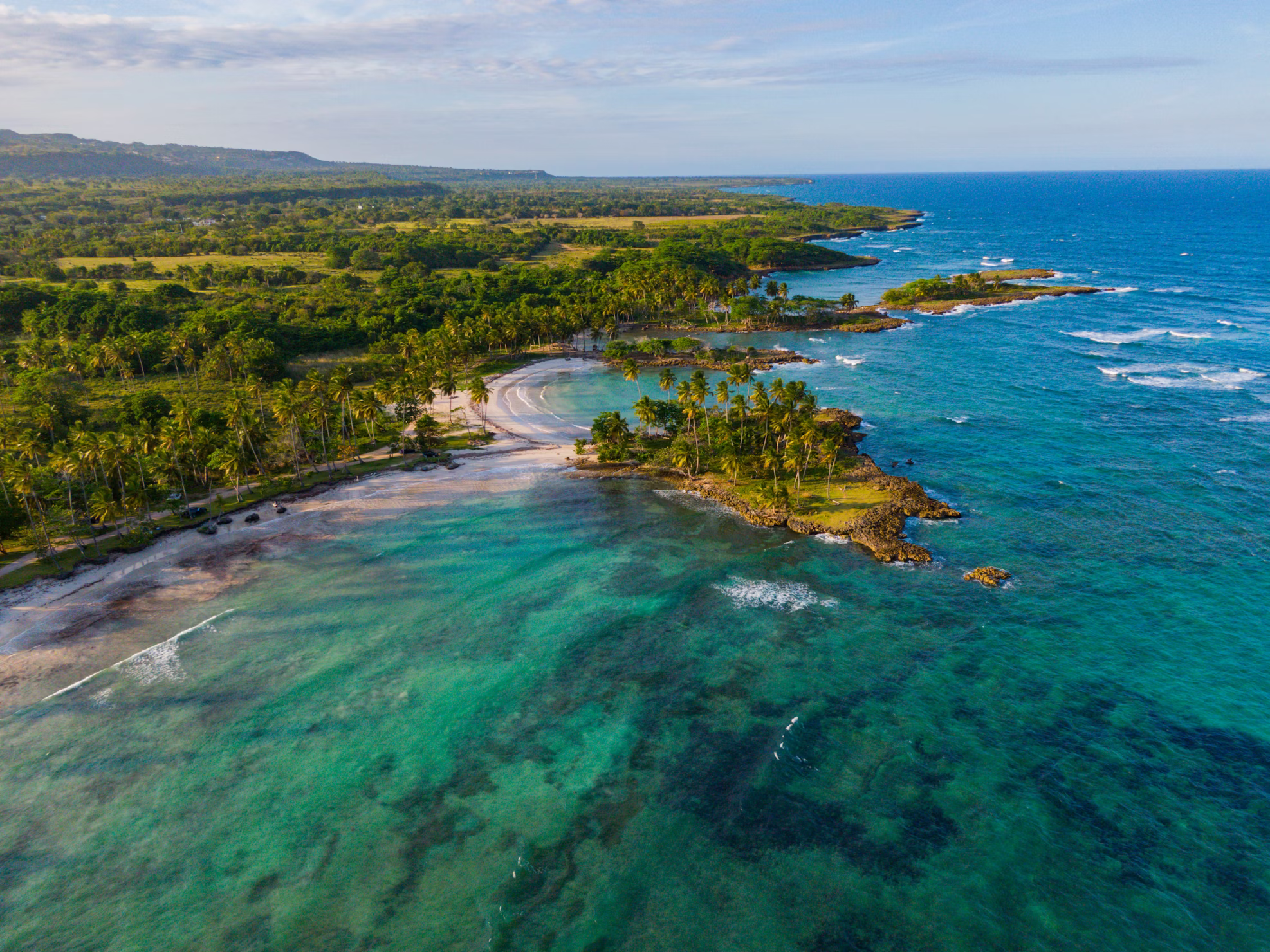 No minimum presence, Dominican Republic